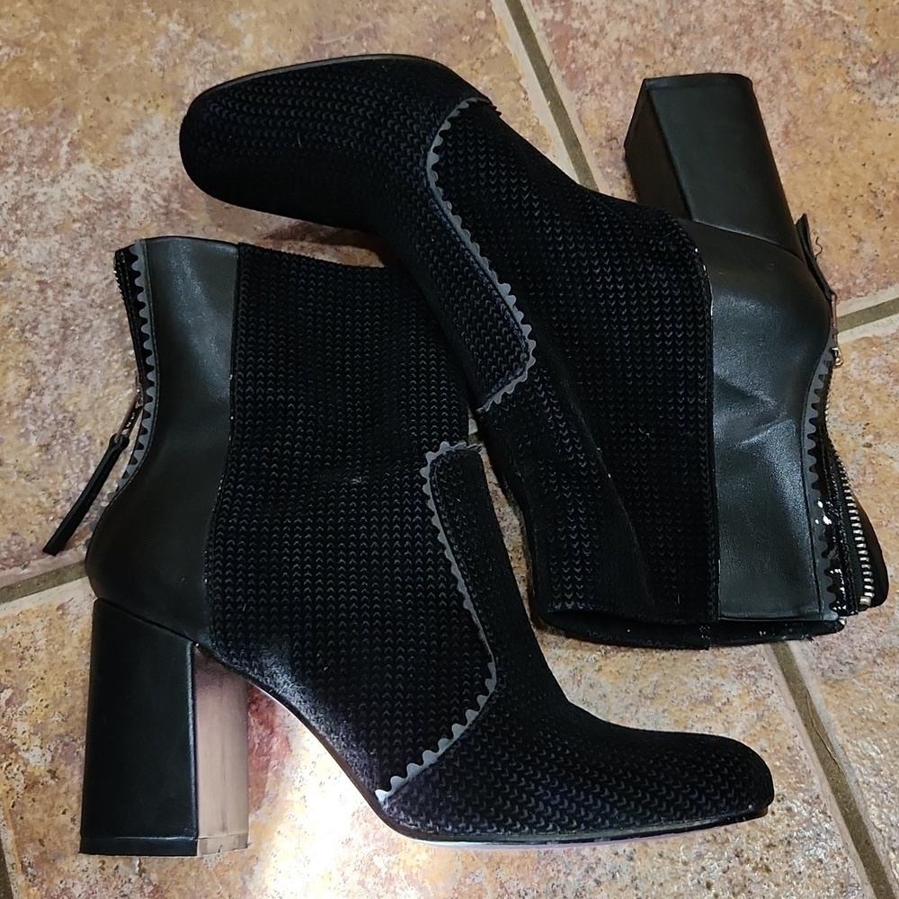 Poetic License Top that boots black women's size 39.5 EUC